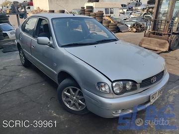 Toyota corolla liftback e11 1.6 110cv -ricambi