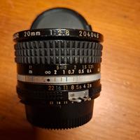 Nikon Ai-s 20mm f2.8