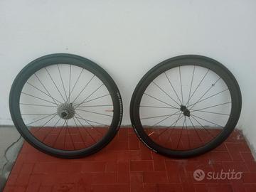 RUOTE IN CARBONIO