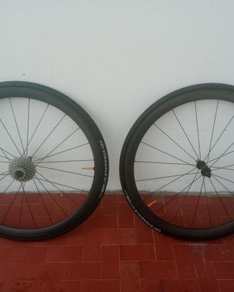 RUOTE IN CARBONIO