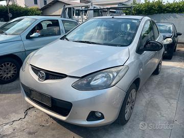 Ricambi usati per Mazda 2 del 2008  1400TD F6JC