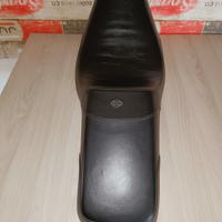 Sella Harley-Davidson Badlander Softail