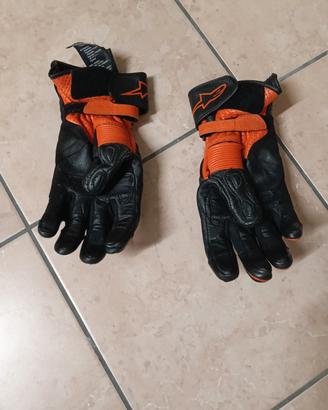guanti per moto 