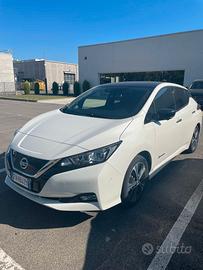 Nissan Leaf 40 kWh Tekna – Full Optional