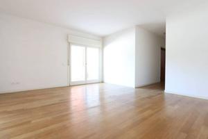 Luminoso bicamere/biservizi a S. Andrea