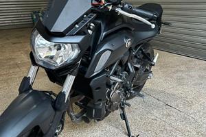 YAMAHA MT 07 - 2018 - 6600 km