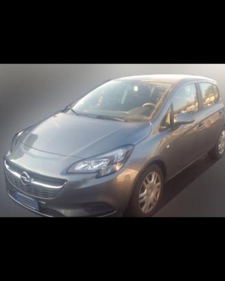 opel corsa E ricambi usati