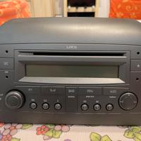 Stereo auto di serie lancia y 2006