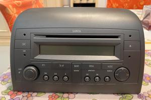 Stereo auto di serie lancia y 2006