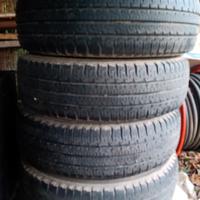 gomme Michelin 215 75 16 CP
