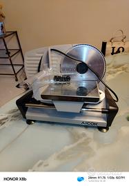 Affettatrice elettrica 