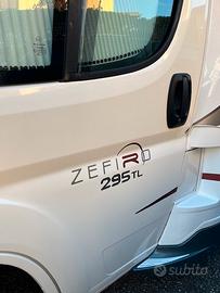 Roller Team Zefiro 295TL 2.3 130Cv