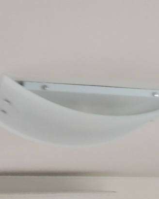 Plafoniera semitonda elegante