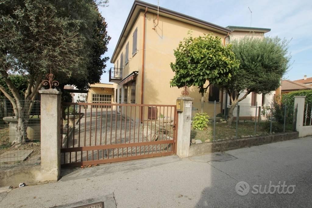 Casa – Ponte San Nicolò, Roncaglia - Vista 3