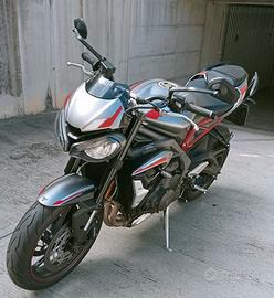 Triumph street triple 765R