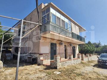 Villa o villino Monreale [Cod. 04/05VRG]