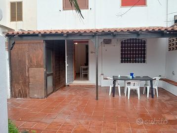 Baia verde spiagge relax a pochissimi mt dal mare