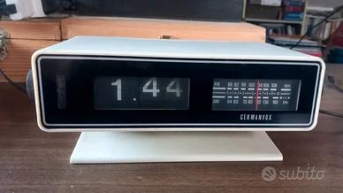 Radiosveglia orologio a cartellini Flip Clock 