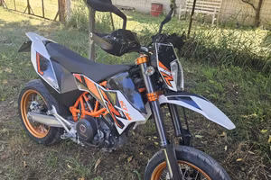 Ktm 690 smc depo a libretto