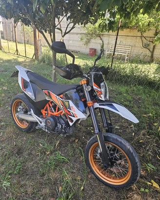 Ktm 690 smc depo a libretto