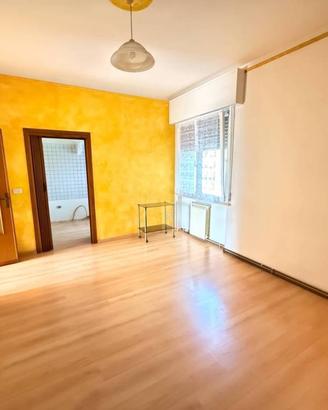 Appartamento di 94 m² con 3 locali e box auto a Po
