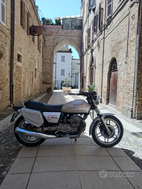 Moto Guzzi v35ii 1981
