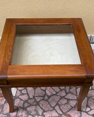 Tavolino in legno con teca