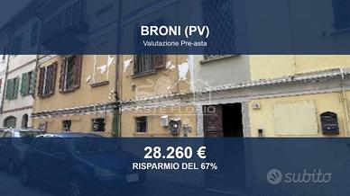 Immobile in asta di 153 m² con più di 5 locali e b