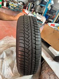 4 gomme Invernali Continental 215/65 R17H+ cerchi