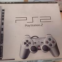 PlayStation 2 slim argento