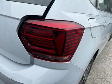Fanale posteriore dx vw polo aw1 2018