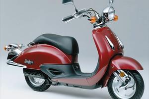 Pezzi di ricambio scooter honda shadow 50 anni '00