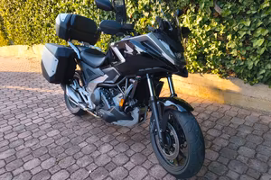 Honda NC750 DCT 2026 2500km tris valige