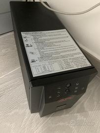 APC SmartUPS SUA750i Compreso Batterie