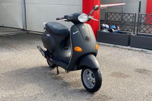 Vespa ET2