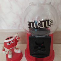 Dispenser per caramelle m&m's
