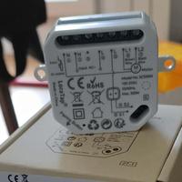 Interruttore wireless per tende e tapparelle