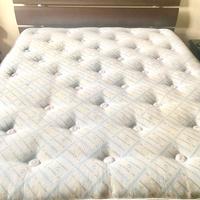 MATERASSO MATRIMONIALE BUONO STATO