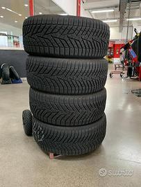 Pneumatici invernali 245 45 18 Yokohama