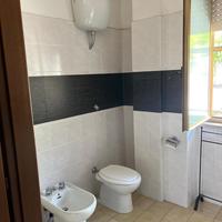 Casa con terreno di proprietà e vista mare