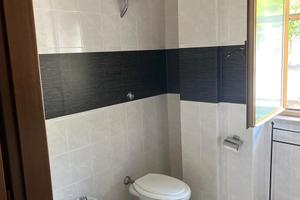 Casa con terreno di proprietà e vista mare