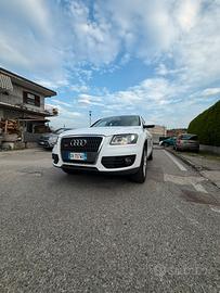 Audi  Q5 2009