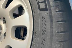 Pilot Sport 4 205/55-16 91Y