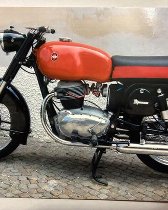 Moto Gilera  B300 extra