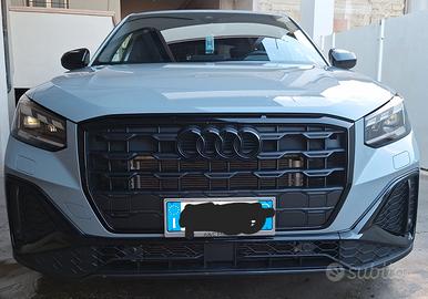 Audi Q2 35 1.5 tfsi Identity Black s-tronic