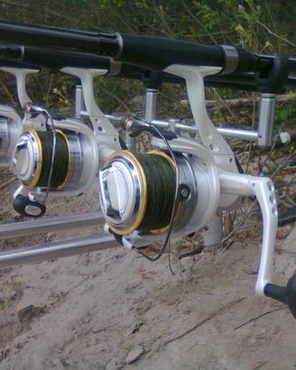 CARPFISHING ATTREZZATURA in blocco