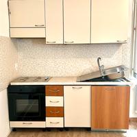 CUCINA CON LAVASTOVIGLIE E FORNO