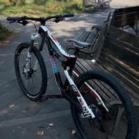 Lapierre zesty 27.5