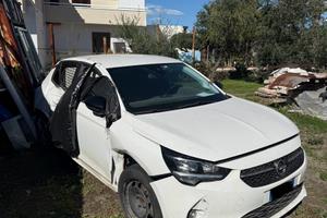 Opel corsa elettrica