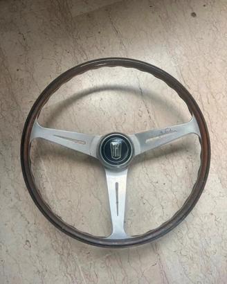 Volante in legno Nardi Torino per Fiat d’epoca